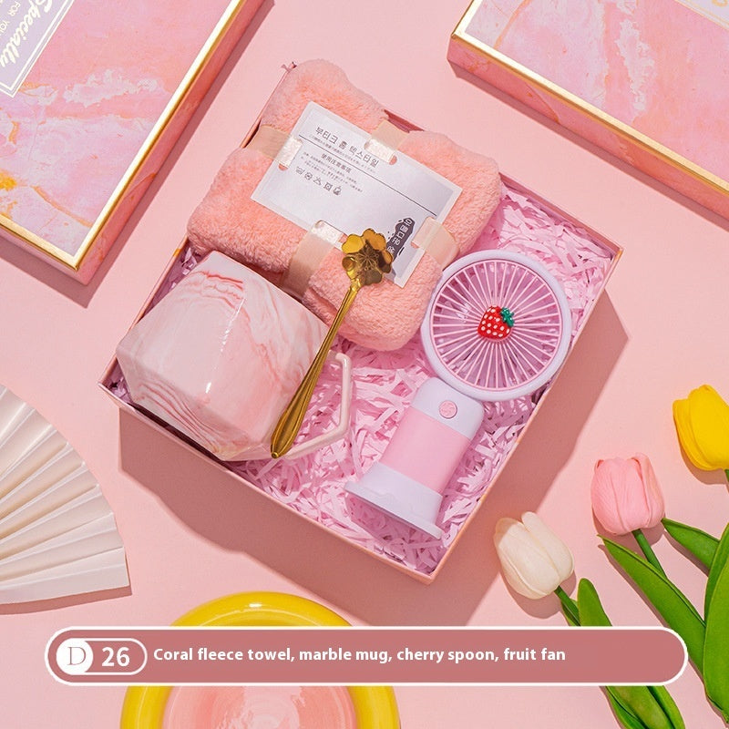 Pinky Gift Box Set